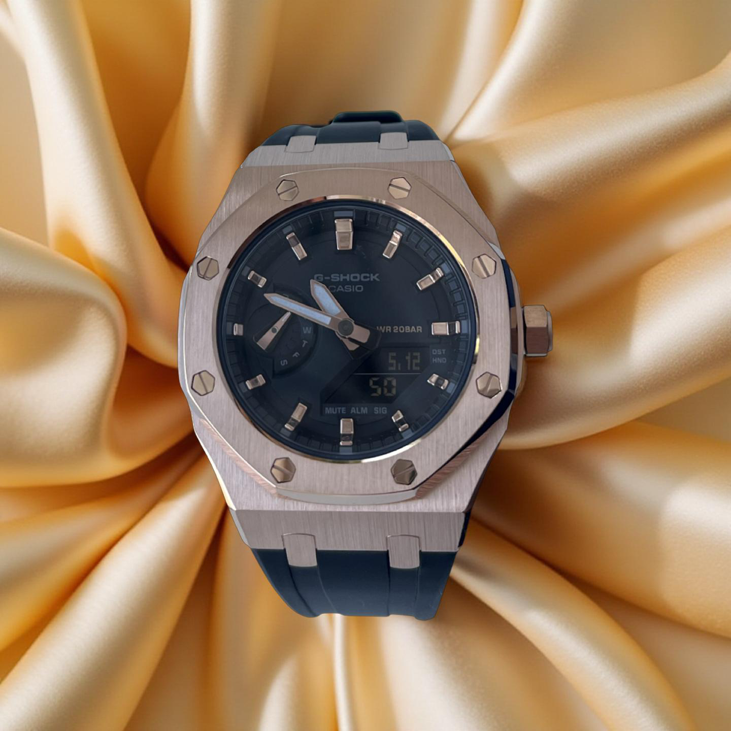 Casioak Royal Quartz Gold (Black Strap)